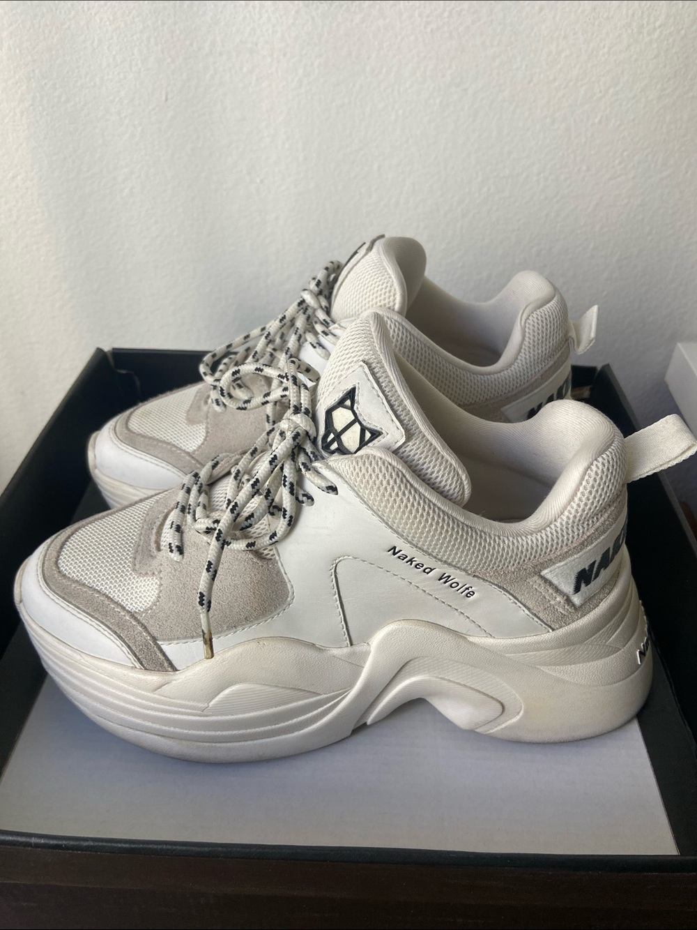 Naked Wolfe White Track Lace-Up Sneakers shoes sz 6.5